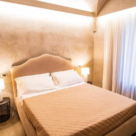 Charme ホテル カターニア