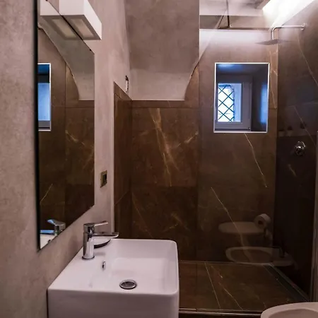 Charme カターニア