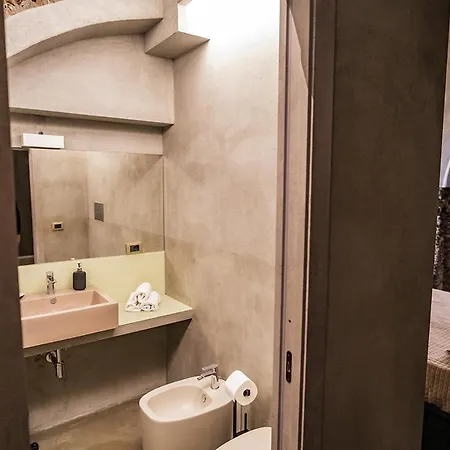 ホテル Charme カターニア