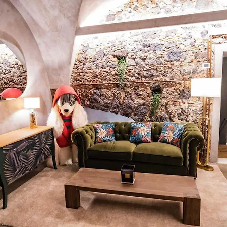 Charme カターニア